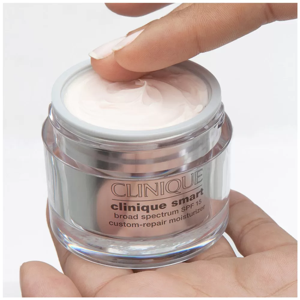 Clinique Smart Spf 15 Custom-Repair Moisturizer Dry Combination Hot